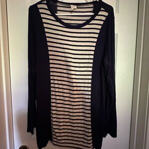White and Blue Striped Long Sleeve Tunic